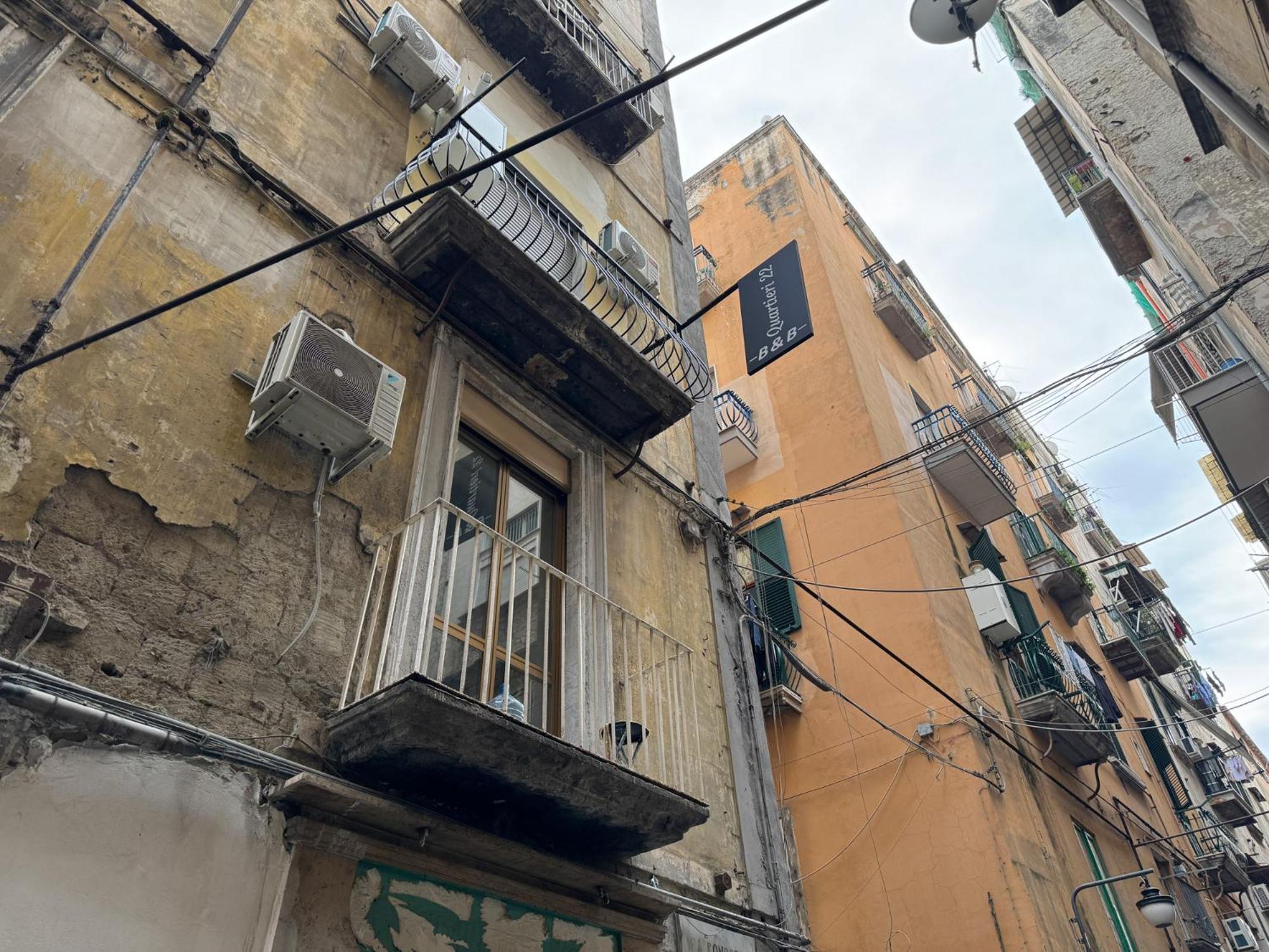 Quartieri22 Νάπολη Εξωτερικό φωτογραφία